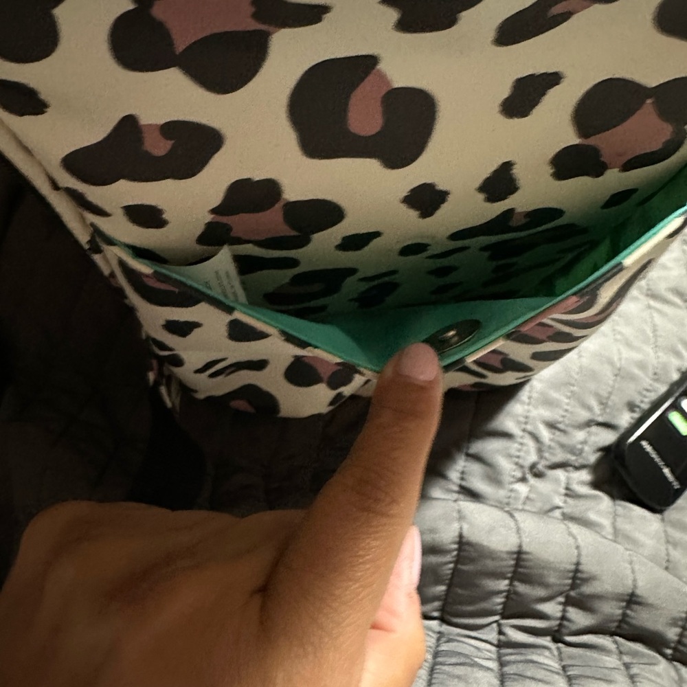 Swig backpack and water resistant tote. - Picture 6 of 6